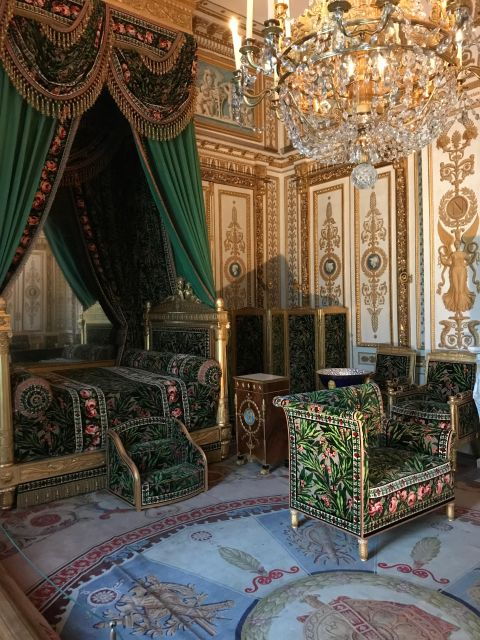 chateau-fontainebleau-english-semi-private-guided-tour-max-6
