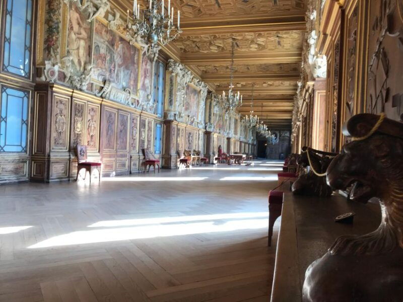chateau-fontainebleau-english-semi-private-guided-tour-max-6