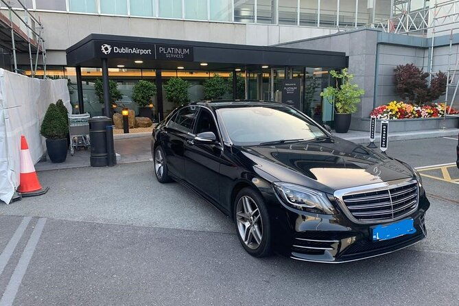 chauffeur-luxury-driver-private-transfer