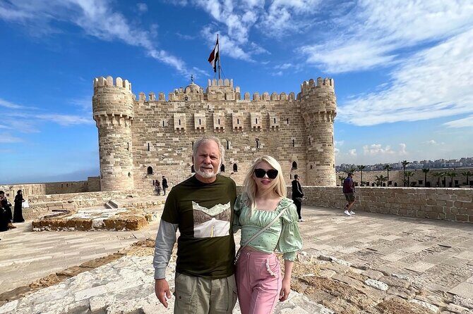 Cheap Private tour to Giza Pyramids and Sakkara and memphis - Authentic Experiences and Insider Tips