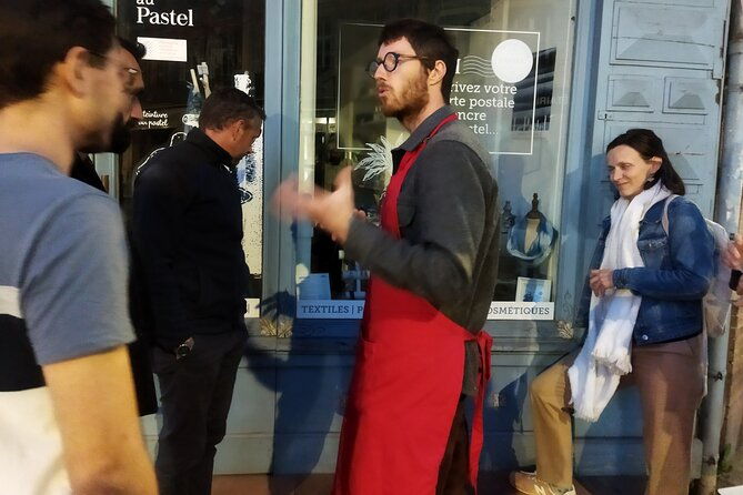 cheese-food-tour-through-downtown-toulouse