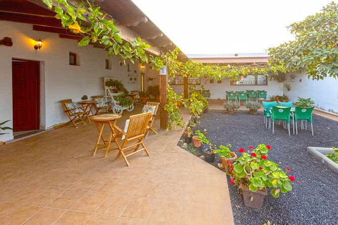 cheese-making-workshop-in-fuerteventura-with-breakfast-2