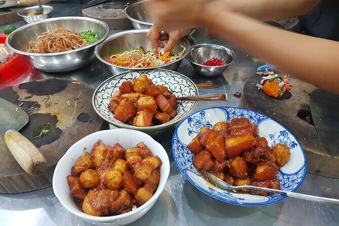 Chef Duyen's Home Cooking Classes and Market Tours - FAQs