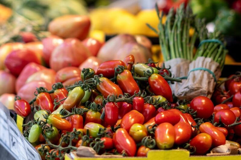 chef-led-porto-market-tour-portuguese-tapas-class-wine