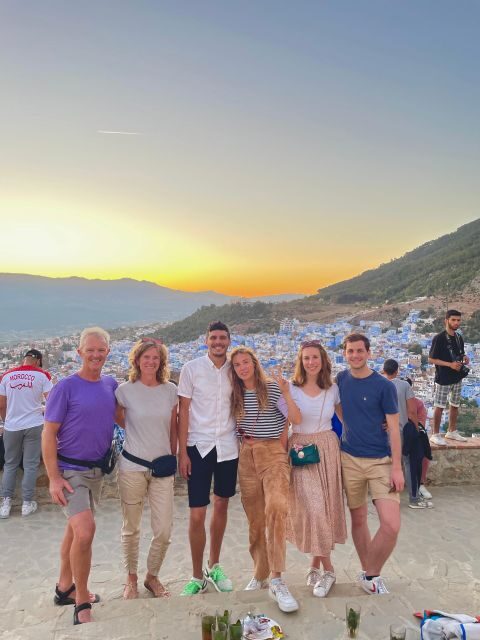 Chefchaouen: Hidden Gems Guided Tour with Mint Tea - Exploring the Markets and Local Neighborhoods