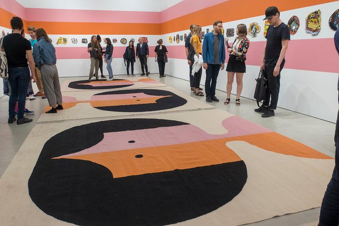 chelsea-contemporary-art-tour-with-nyc-professional-art-critic