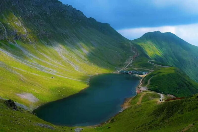 Chengdu: Algou Valley Hiking Tour with Roundtrip Transfer - The Itinerary in Detail: What to Expect