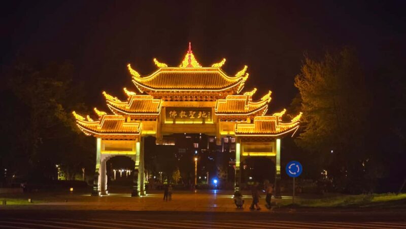 Chengdu at night - What Makes This Tour Special?