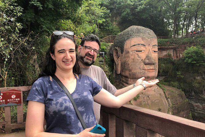 Chengdu Customized Experience: Giant Pandas and Buddha Statue In One Day - FAQ