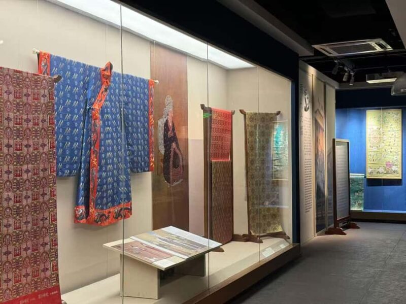 Chengdu Half-Day Tour: Shu Embroidery Handicraft Experience - FAQ