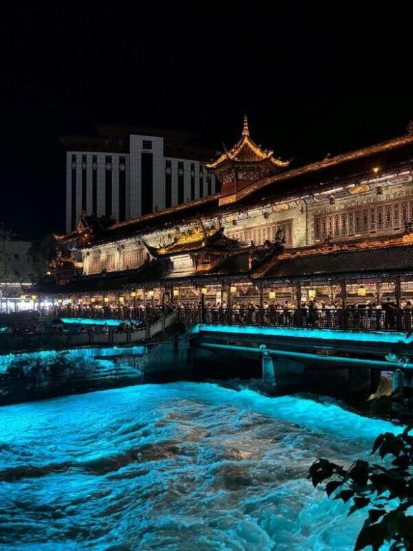 chengdu-hidden-wonders-day-tour-with-wolong-panda-base