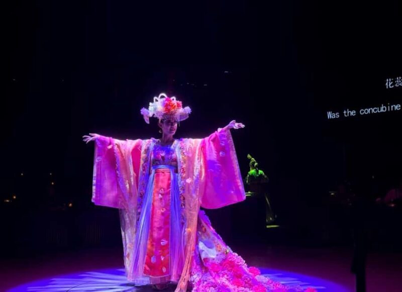 Chengdu Hongdingyan | Immersive Royal Banquet Show - Who Will Love This Experience?