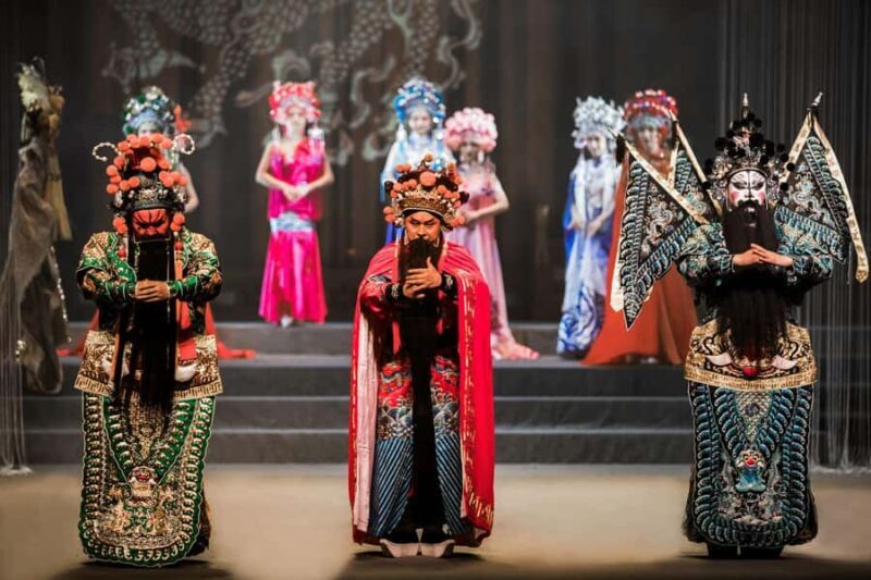 Chengdu: Jinli Street Night Tour & Sichuan Opera Show - Key Points