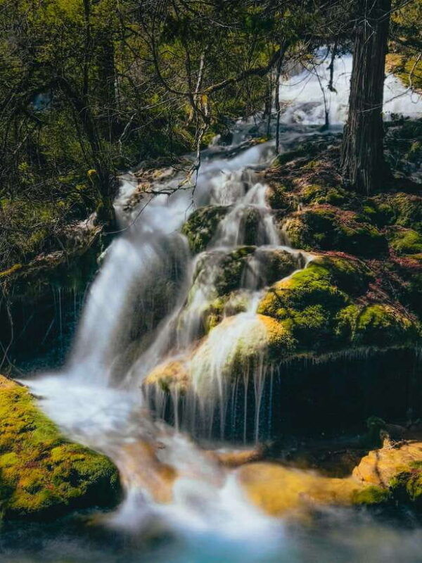 chengdu-jiuzhaigou-enchanted-landscapes-tour
