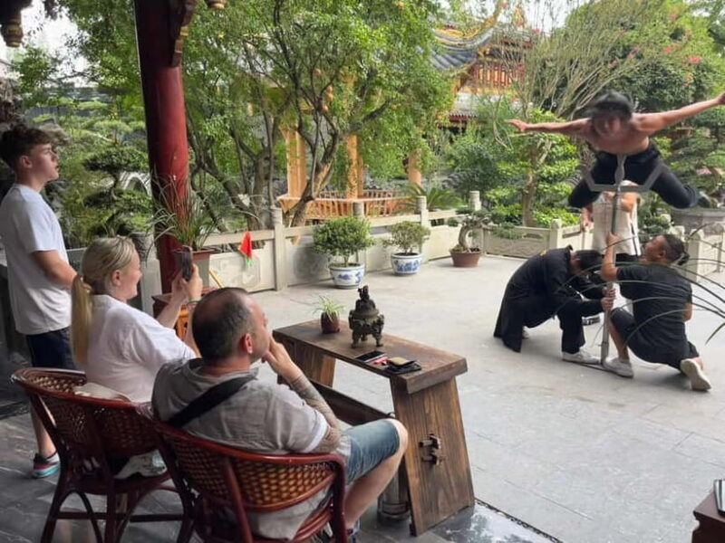 Chengdu: Kung Fu Panda Tour, Tai Chi,Martial Arts&Panda base - FAQ