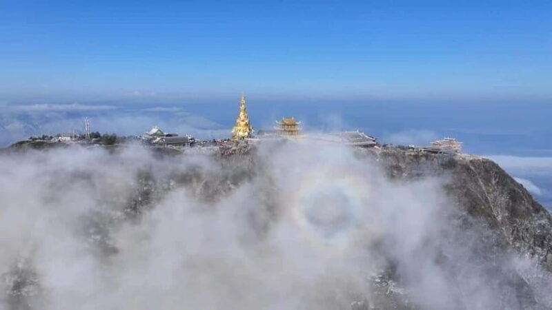chengdu-leshan-buddha-and-emeishan-guided-2-day-trip