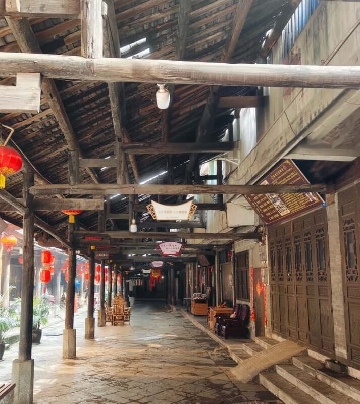 Chengdu: Leshan Giant Buddha & Mount Emei 2-Day Culture Tour - Key Points