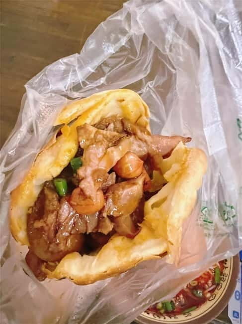 Chengdu: Market Walk & 7+ Local Breakfast Tastings - The Sum Up