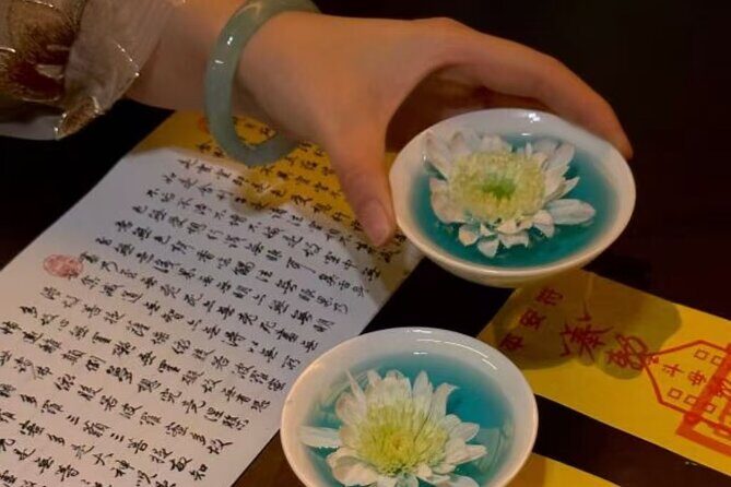 Chengdu Nightlife Experience with a Local: Bars, Clubs & Culture - Starting Point: Huoshaoyan Lane in Yulin District