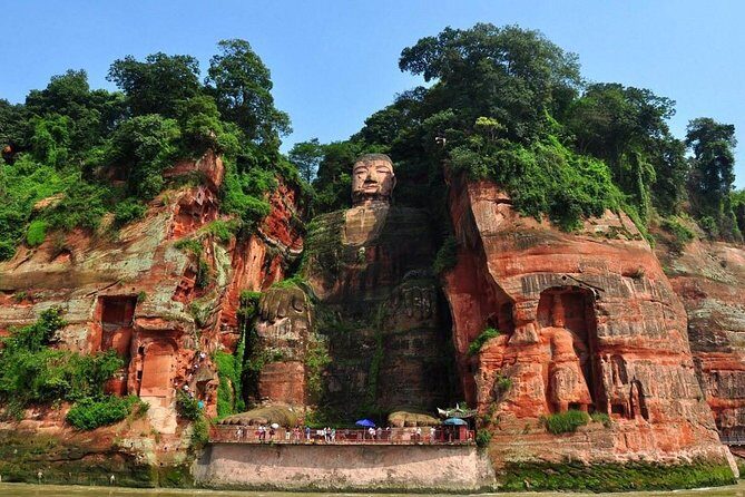 Chengdu: Panda Base Leshan Buddha English-guided Group Tour - Travel Logistics and Practical Tips