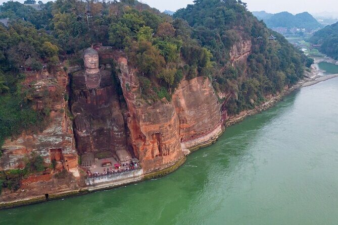 Chengdu Panda & Leshan Giant Buddha Premium Private Day Tour - Who Is This Tour Best For?