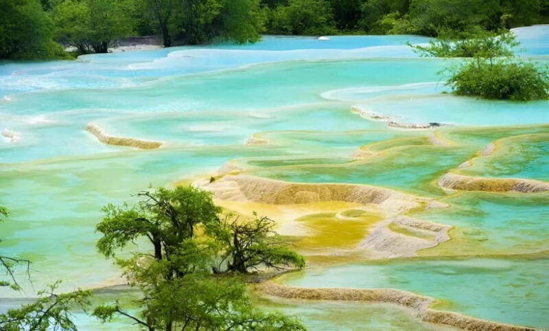 Chengdu: private 2-Day Huanglong Jiuzhaigou tour by train - The Itinerary Breakdown