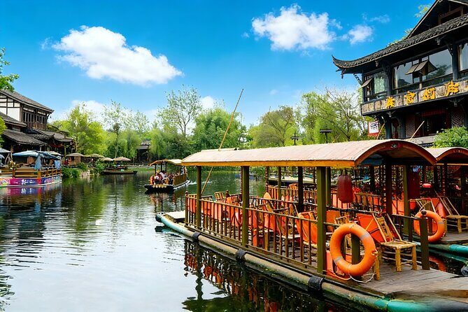 Chengdu Private Day Tour to the Leshan Giant Buddha and Huanglongxi Old Town - What Travelers Love About This Tour