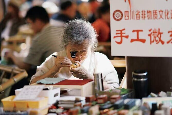 Chengdu Private Half-Day tour with City Highlights & Hidden Eats - FAQ