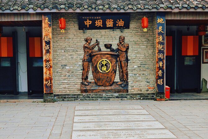 Chengdu Sichuan Cuisine Cooking Class and Savor Local Snacks - Who Will Enjoy This Tour?