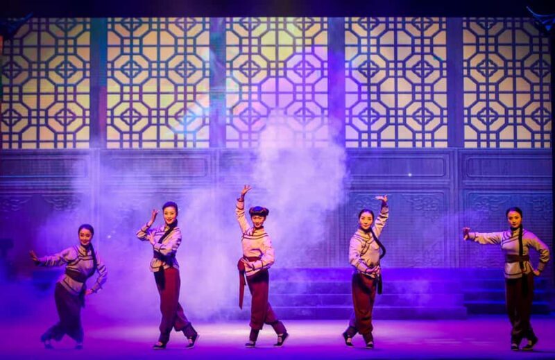 Chengdu: Sichuan Opera Show  Fu Rong Guo Cui - Who Will Love This Experience?