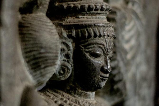 Chennai Stone or Bronze or Prehistory Museum Walk by a Storyteller with Cab - Key Points