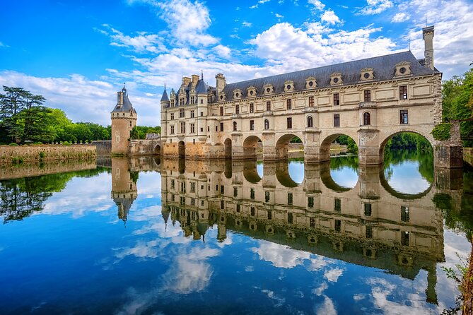 chenonceau-castle-guided-half-day-trip-from-tours