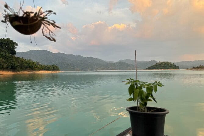 Cheow Lan Lake and Samet Nangshe Day Trip - Why This Tour Offers Great Value