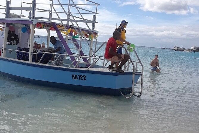 ches-snorkel-trip-turtles-shipwrecks-photos-semi-private