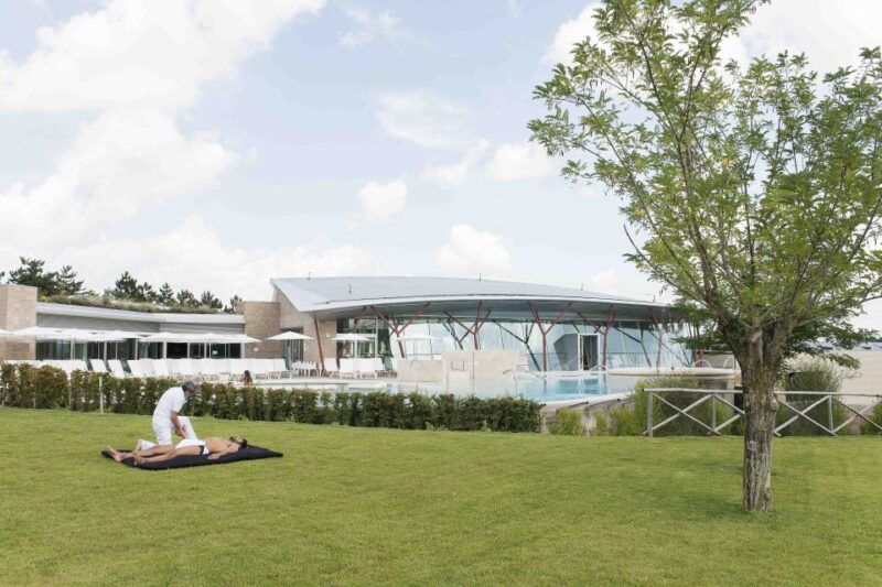 chianciano-terme-theia-thermal-pools-entrance-ticket