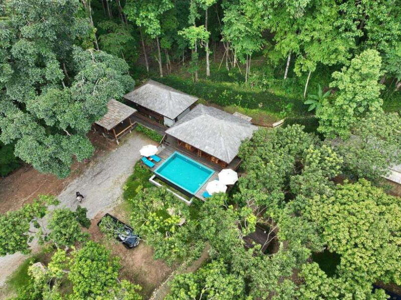 chiang-mai-2-day-adventure-trekking-tubing-waterfalls