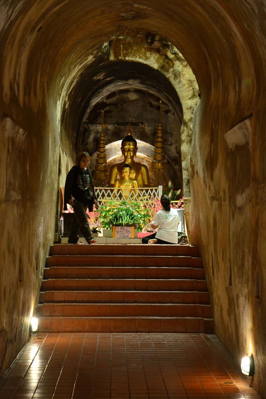 chiang-mai-4-hour-doi-suthep-wat-umong-wat-phalat-tour