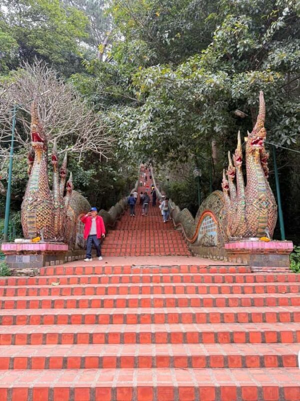 Chiang Mai: Baan Kang Wat, Doi Suthep & Temple Tour - FAQ