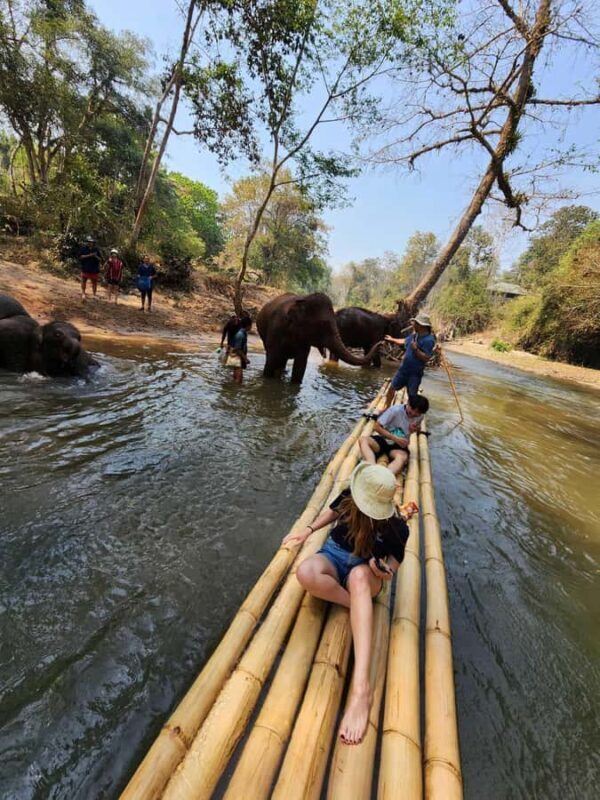 Chiang Mai: Bamboo Rafting and Wat Phra That Doi Kham - Exploring Wat Phra That Doi Kham