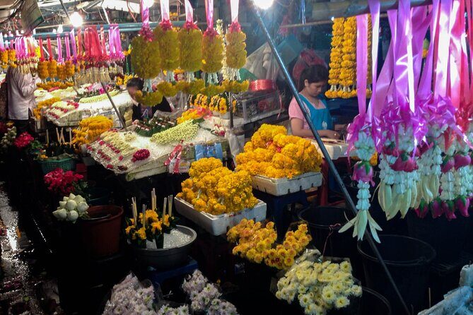 Chiang Mai Bar Hopping Night Tour - Key Points