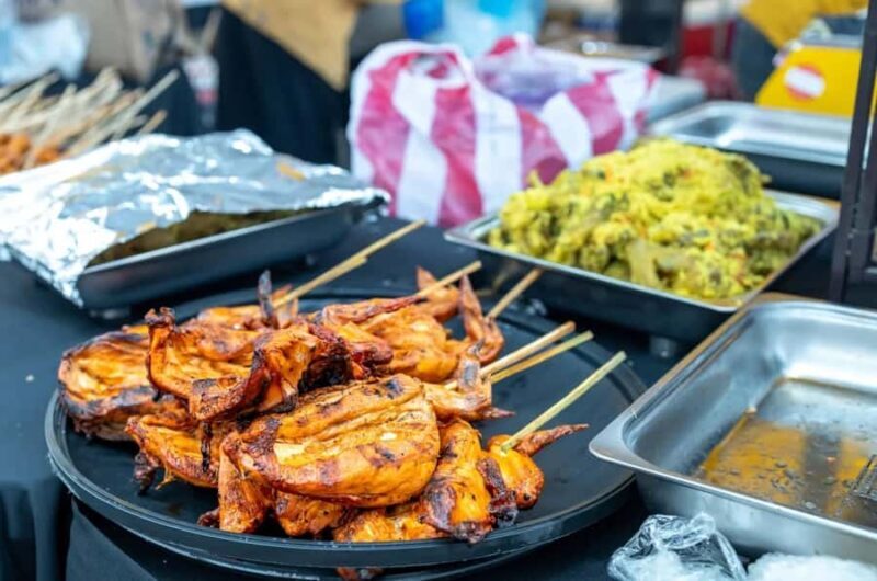 Chiang Mai: Best Street Food Tour With A Local Guide - Why This Tour Works Well