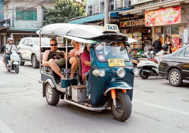 Chiang Mai: Boat Cruise, TukTuk & Songtaew Ride - Key Points