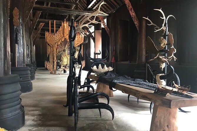 CHIANG MAI-CHIANG RAI: White+Blue Temple+Baan Dam+Golden Triangle - The Blue Temples Modern Charm