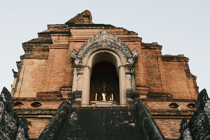 Chiang Mai City Tour: Iconic Temples and Viewpoint - Who Should Book This Tour?
