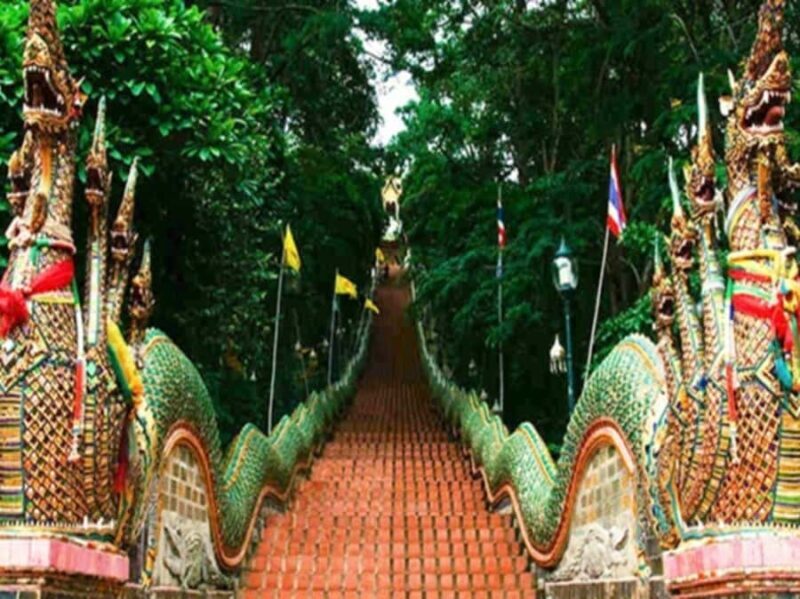 Chiang Mai City Tours with Professional Driver. - Key Points