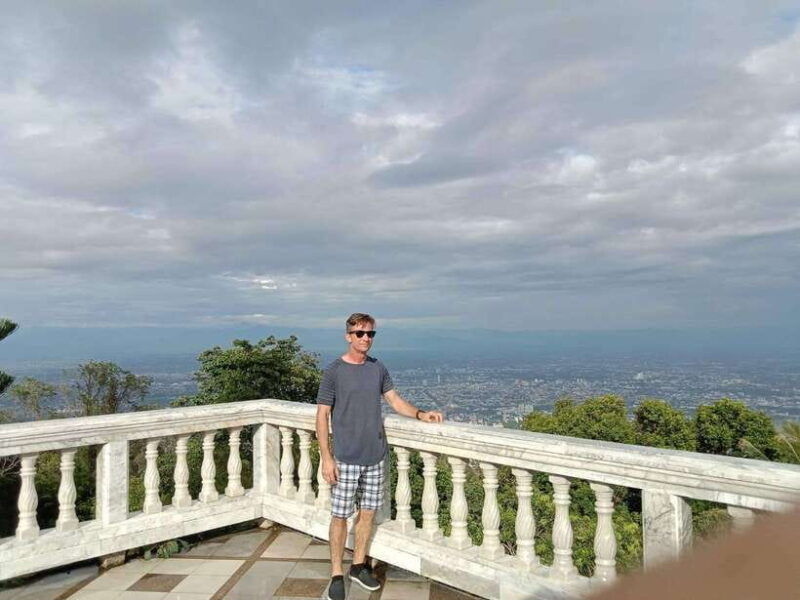 chiang-mai-doi-suthep-temple-wat-pha-lat-hike