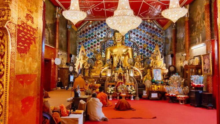 chiang-mai-doi-suthep-wat-pha-lat-and-michelin-food-tour
