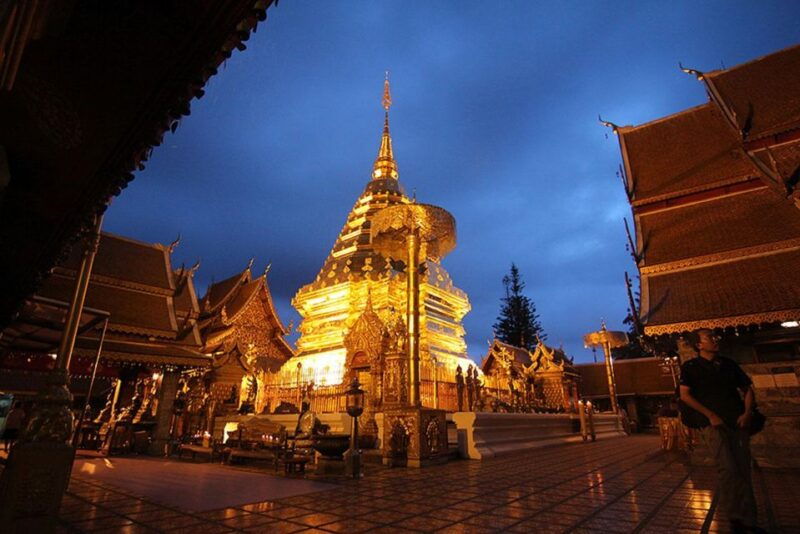 chiang-mai-doi-suthep-wat-umong-twilight-tour-with-pickup