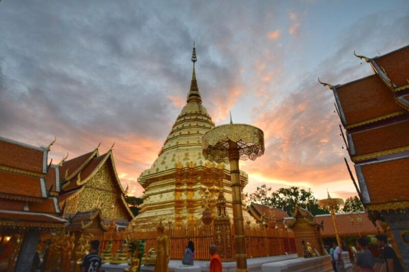 chiang-mai-doi-suthep-wat-umong-twilight-tour-with-pickup