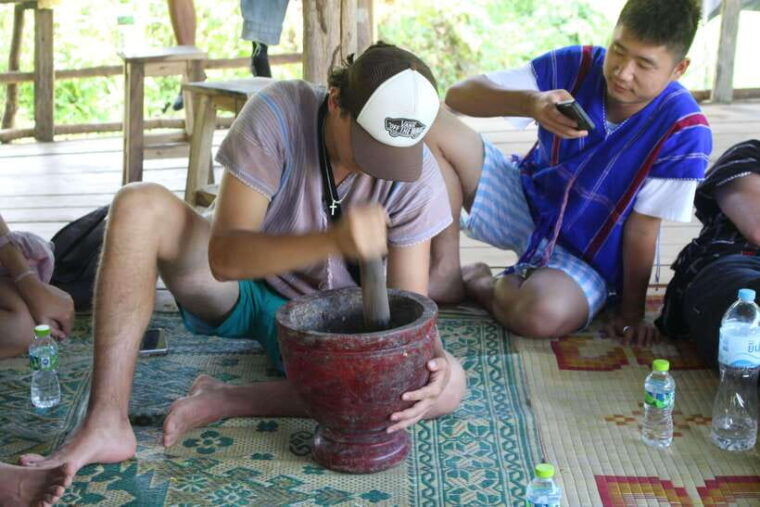 chiang-mai-elephant-village-sanctuary-jungle-adventure